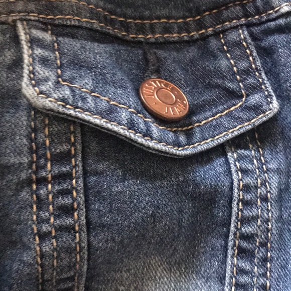 Jean jacket - Picture 8 of 9